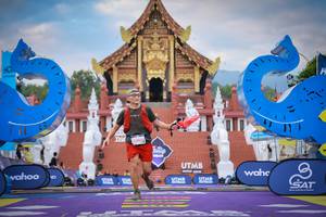 BIB: 400, 55922
                            <button type="button" onclick="openModal(22705849)" class="btn btn-primary btn-sm float-right btn-popup" data-toggle="modal" data-target=".modal-high-quality">
                        <i class="fas fa-shopping-cart"></i> Add to Cart
                    </button>
                                            <button type="button" onclick="isThisMe(22705849, true)" class="btn btn-success btn-sm float-right btn-popup btn-isme hidden" data-toggle="tooltip" data-placement="bottom" title="นี่คือรูปของคุณใช่ไหม คลิกที่นี่เพื่อเอาเข้าอัลบั้ม">
                        <i class="fas fa-plus"></i> Add to album
                    </button>
                    <button type="button" onclick="isThisMe(22705849, false)" class="btn btn-warning btn-sm float-right btn-popup btn-isnotme hidden">
                        <i class="fas fa-ban"></i> Remove from album
                    </button>